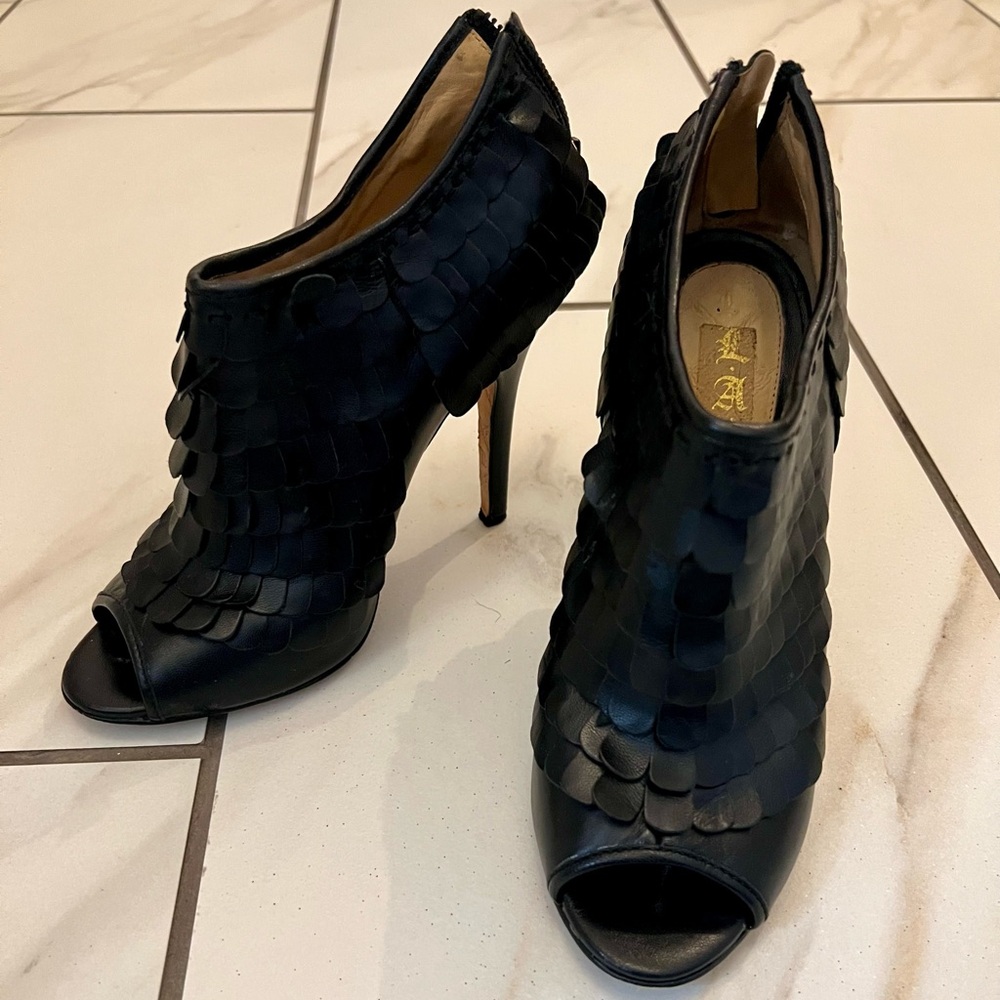 L.A.M.B. Camden Scalloped Leather Black Peep-Toe Heels Booties